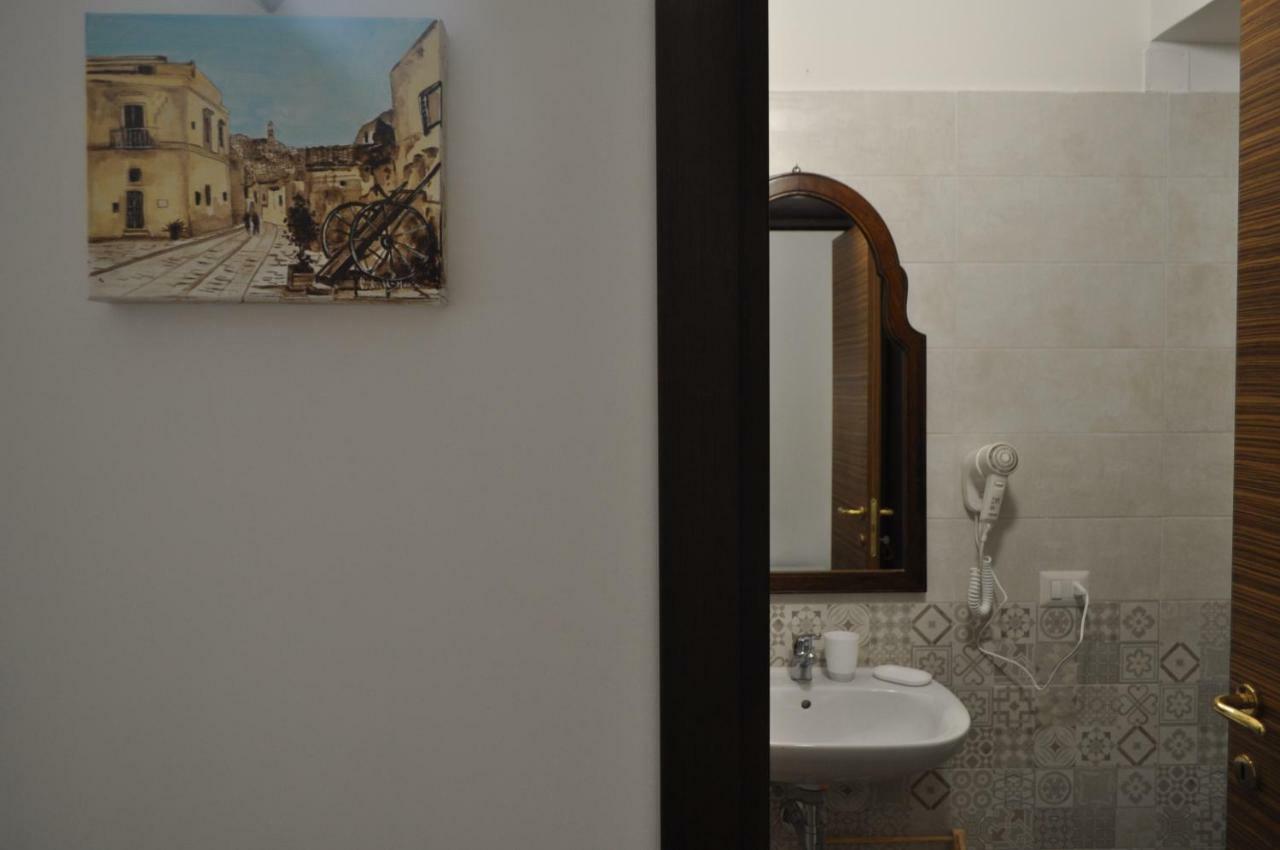 B&B La Dimora Di Rosa Matera Bagian luar foto